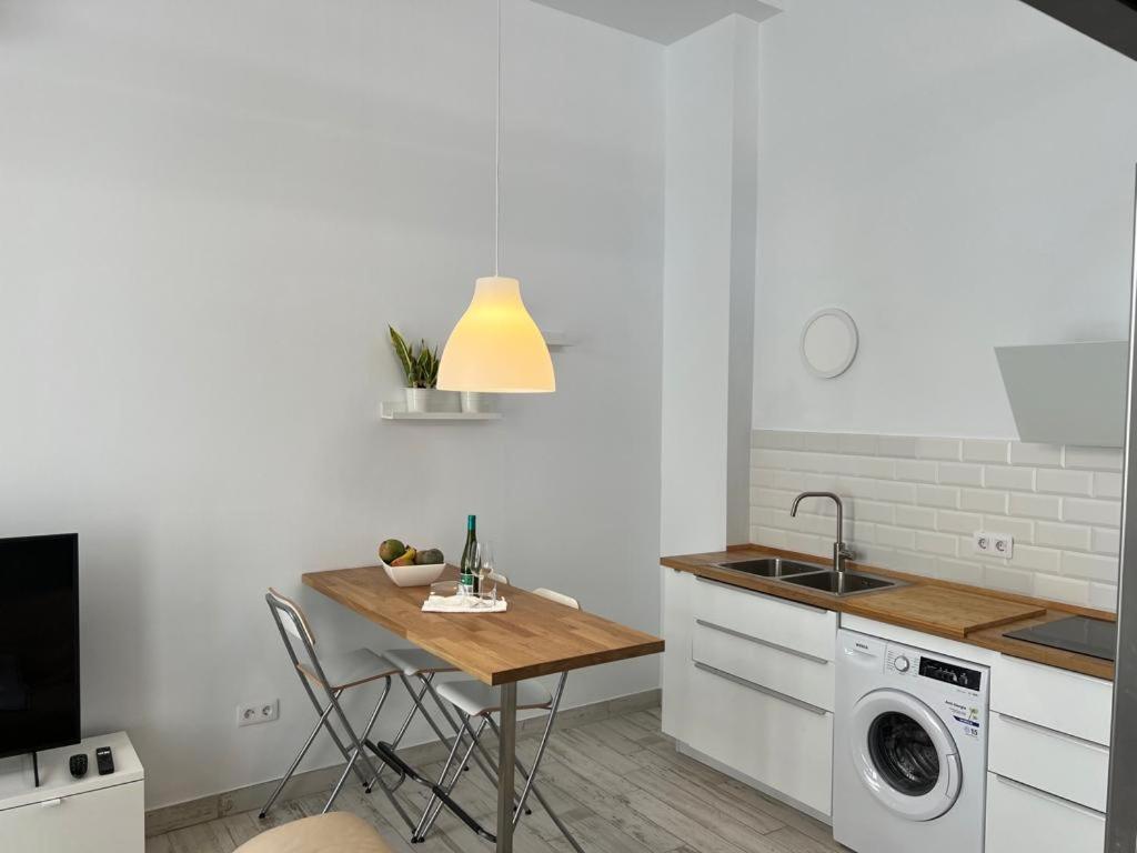 Das Blaue Haus 1 Castillo del Romeral エクステリア 写真